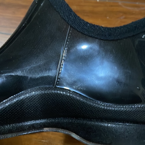 Capelli of New York black rubber ankle boots (sz 8) - Picture 11 of 15